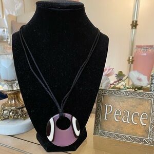 🖤Vintage 1970’s Style Necklace🖤